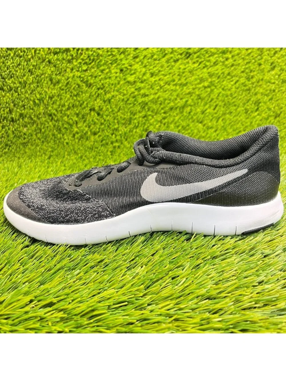 Nike Flex Contact Boys Size 6.5Y Black White Athletic Running Shoes Sneakers